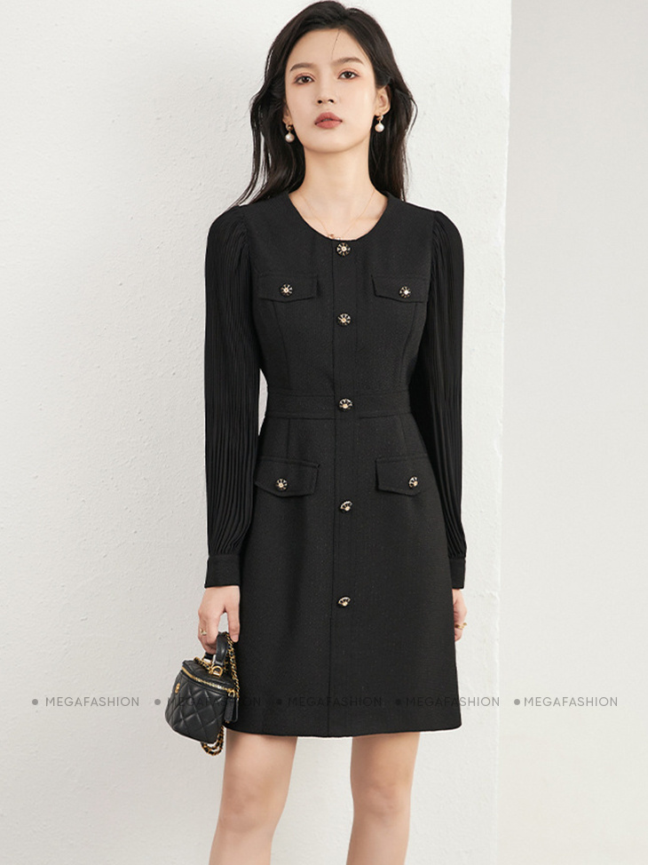 Đầm lụa đen dáng suông xẻ tà KK120-27 | Thời trang công sở K&K Fashion